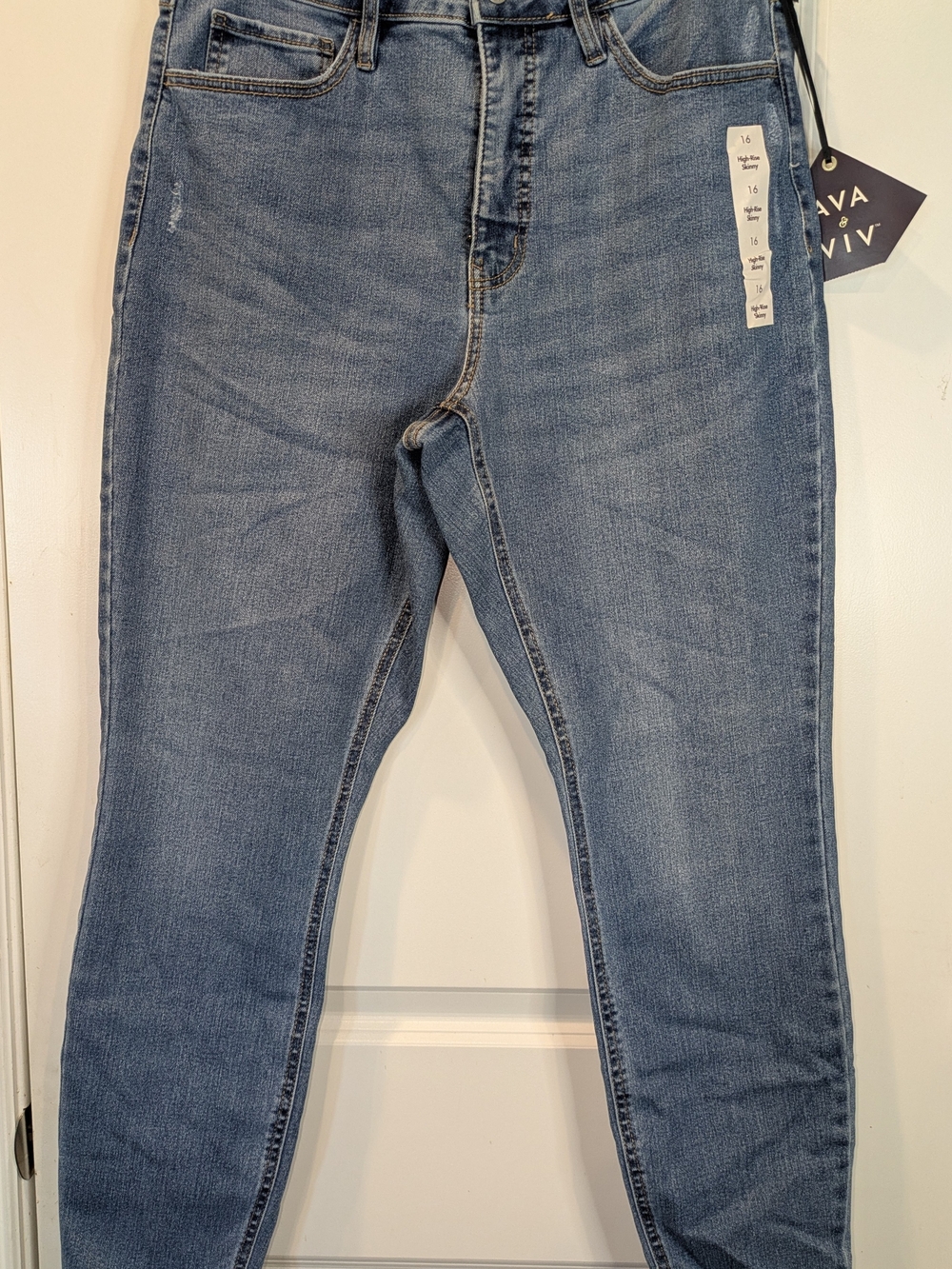 NWT Ava & Viv High Rise Skinny Jeans Size 16R Stretch No Gap Waistband